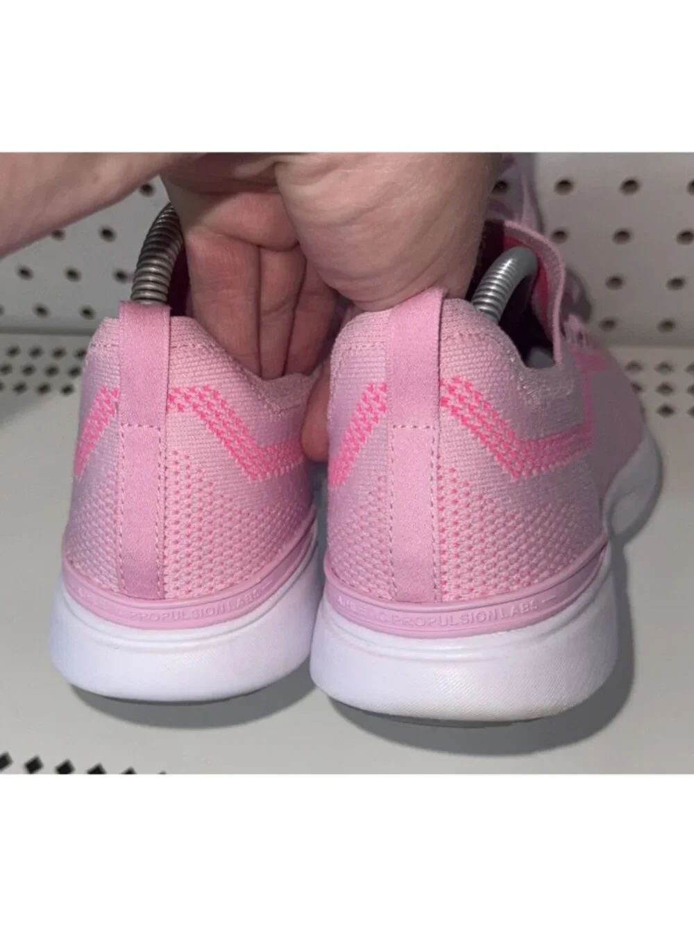 APL Techloom Breeze Womens Athletic Running Shoes Size 9 Pink White
